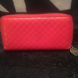 Gucci wallet